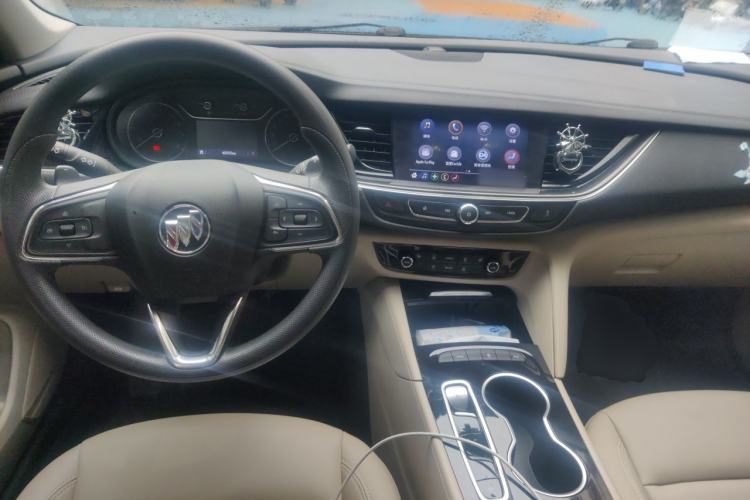Used Buick Regal 2021 552T Elite Edition Center Console