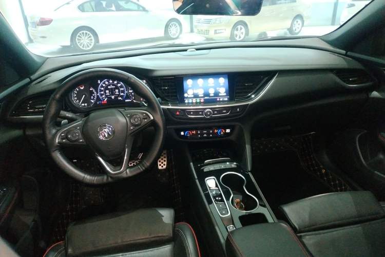 Used Buick Regal 2021 Facelifted GS 28T Elite Model Center Console