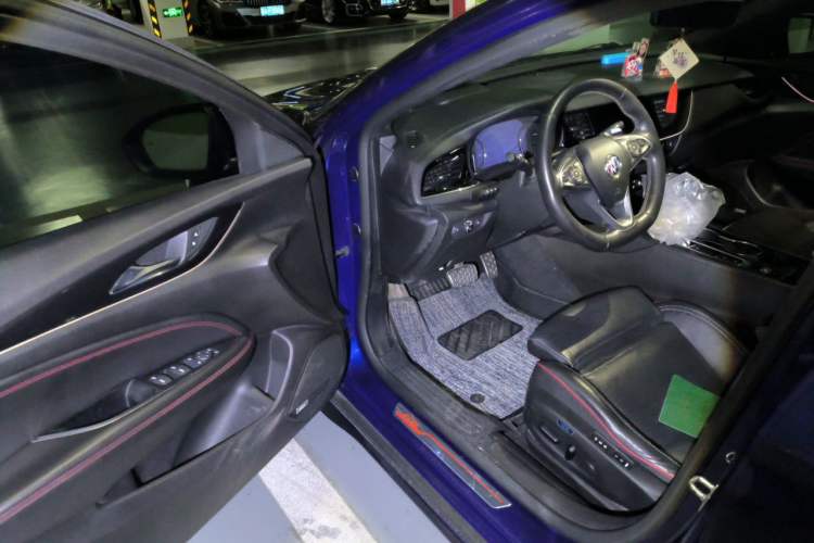 Used Buick Regal 2021 GS 28T Prestige Model Driver Seat