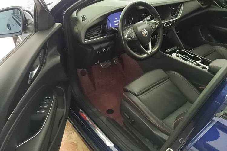 Used Buick Regal 2021 GS 28T Elite Model Driver Seat