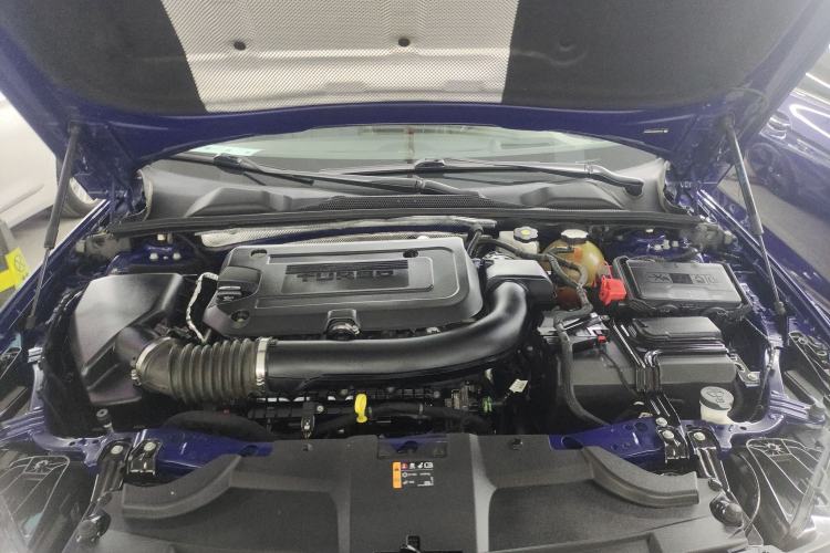Used Buick Regal 2021 GS 28T Prestige Model Engine Bay
