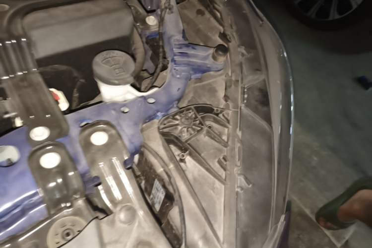 Used Buick Regal 2021 GS 28T Elite Model Engine Bay Left