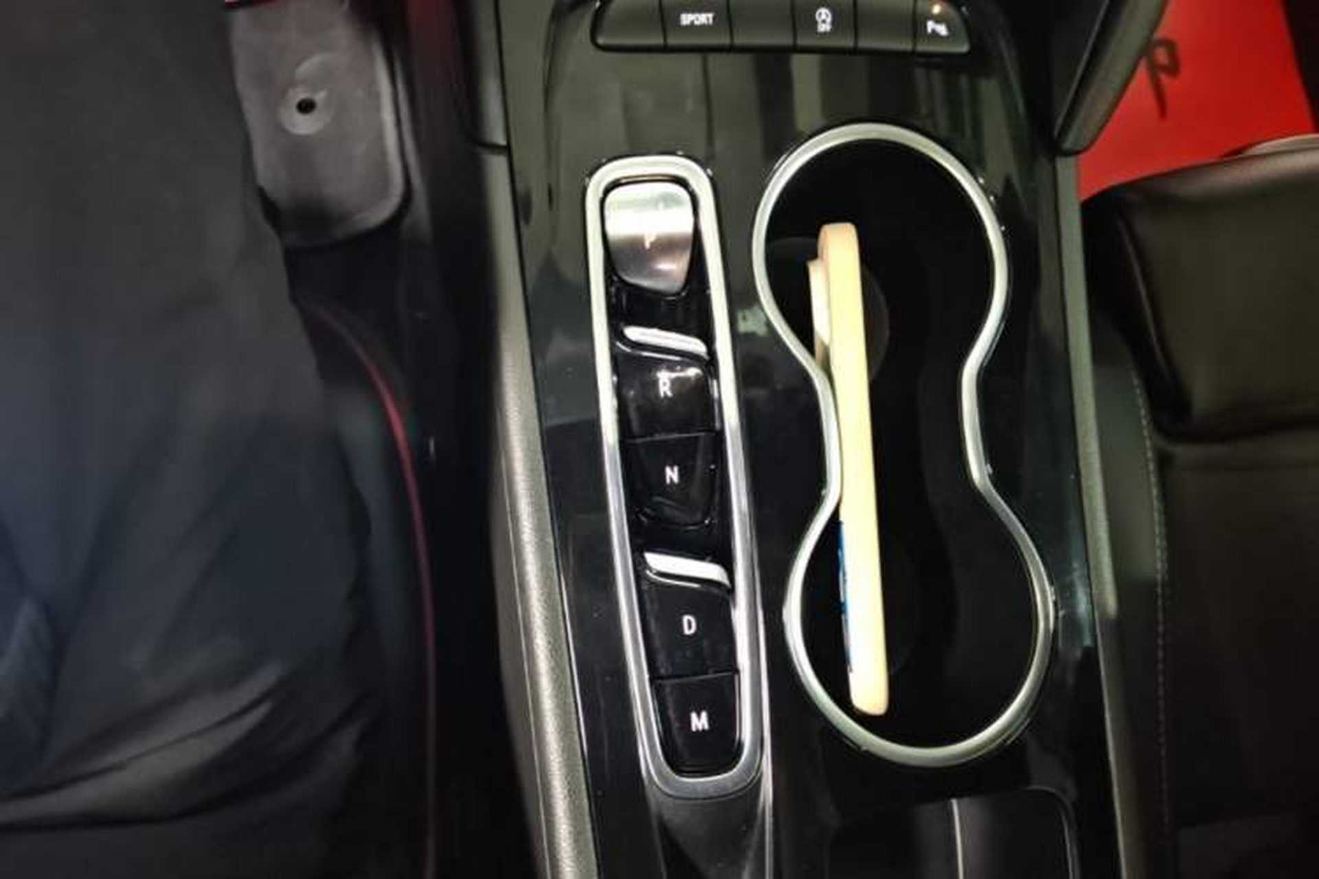Used Buick Regal 2021 GS 28T Elite Model Gear Lever