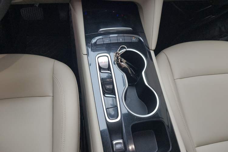 Used Buick Regal 2021 552T Elite Edition Gear Lever