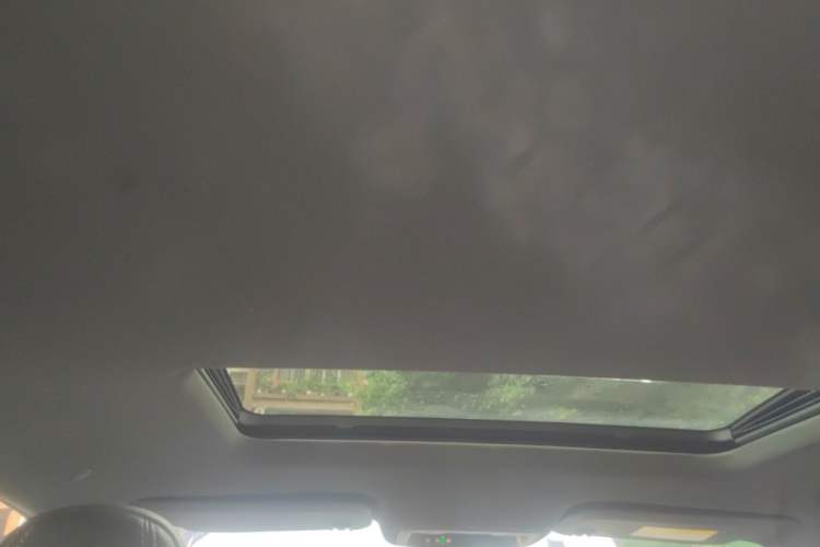 Used Buick Regal 2021 GS 28T Prestige Model Headliner