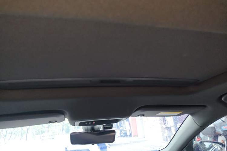 Used Buick Regal 2021 GS 28T Prestige Model Headliner