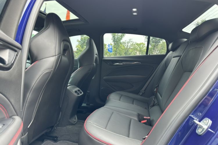 Used Buick Regal 2021 GS 28T Prestige Model Interior 3