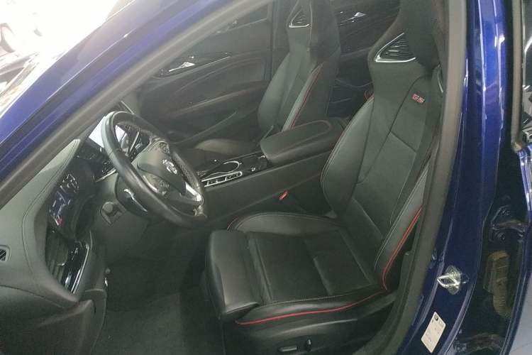 Used Buick Regal 2021 GS 28T Elite Model Left Front Seat
