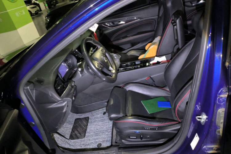 Used Buick Regal 2021 GS 28T Prestige Model Left Front Seat