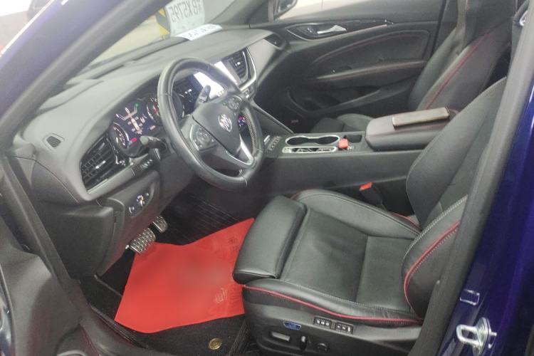 Used Buick Regal 2021 GS 28T Prestige Model Left Front Seat