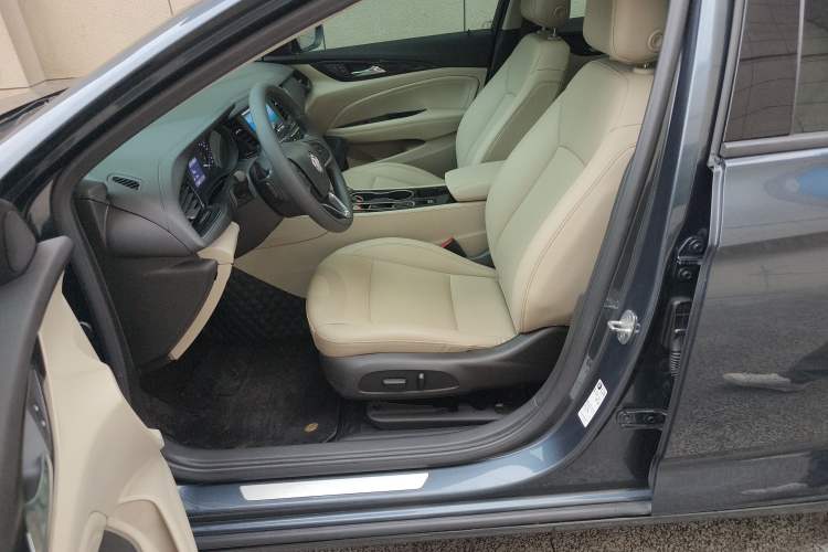 Used Buick Regal 2021 552T Elite Edition Left Front Seat