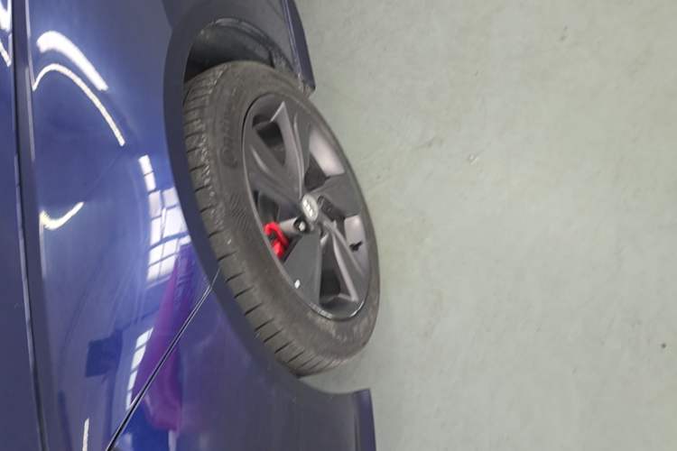 Used Buick Regal 2021 GS 28T Elite Model Left Front Wheel Hub