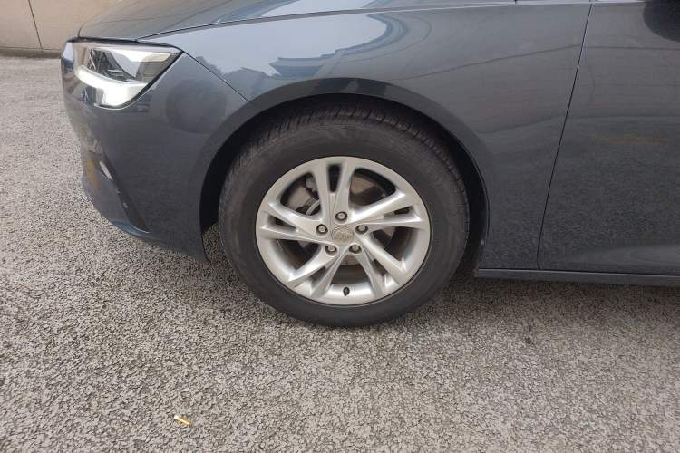 Used Buick Regal 2021 552T Elite Edition Left Front Wheel Hub