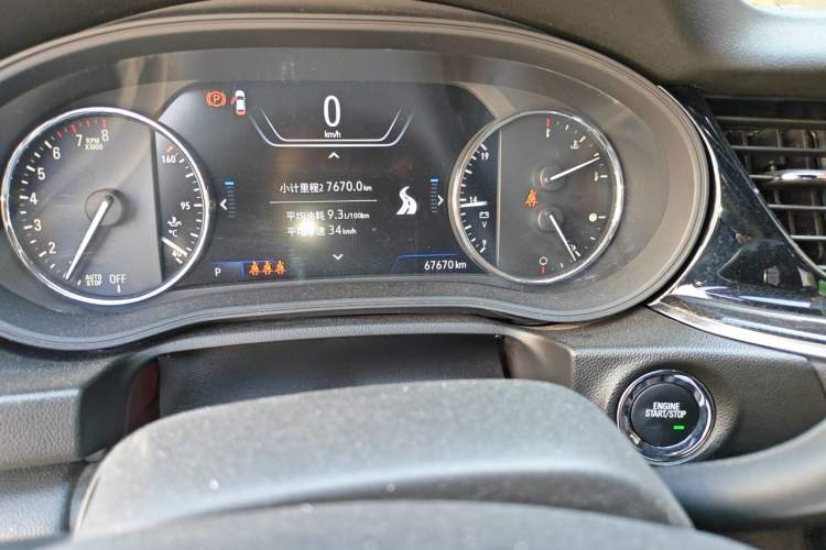 Used Buick Regal 2021 GS 28T Elite Model Odometer Close Up