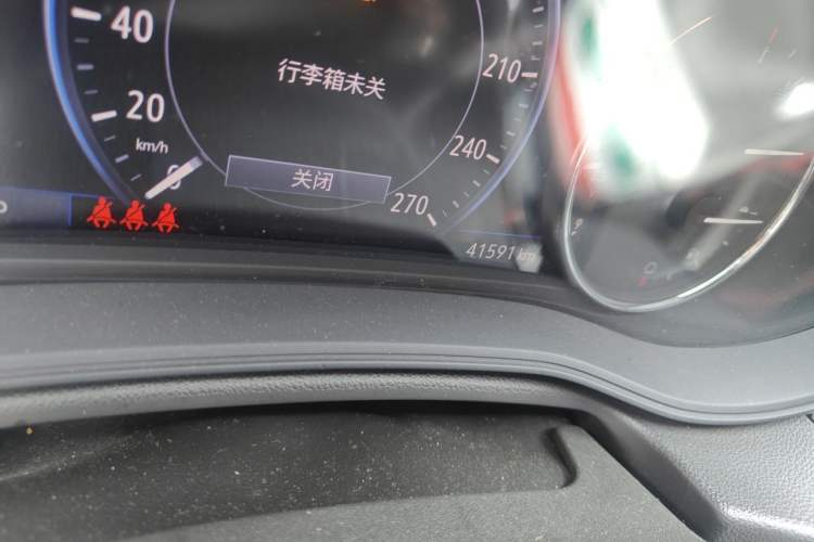 Used Buick Regal 2021 GS 28T Elite Model Odometer Close Up