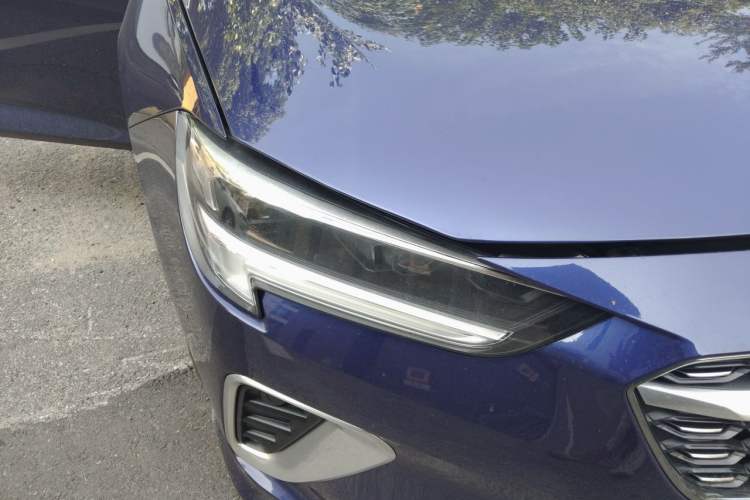 Used Buick Regal 2021 GS 28T Prestige Model Right Front Headlight