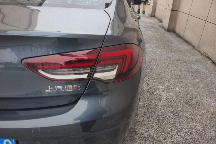 Used Buick Regal 2021 552T Elite Edition Right Rear Taillight