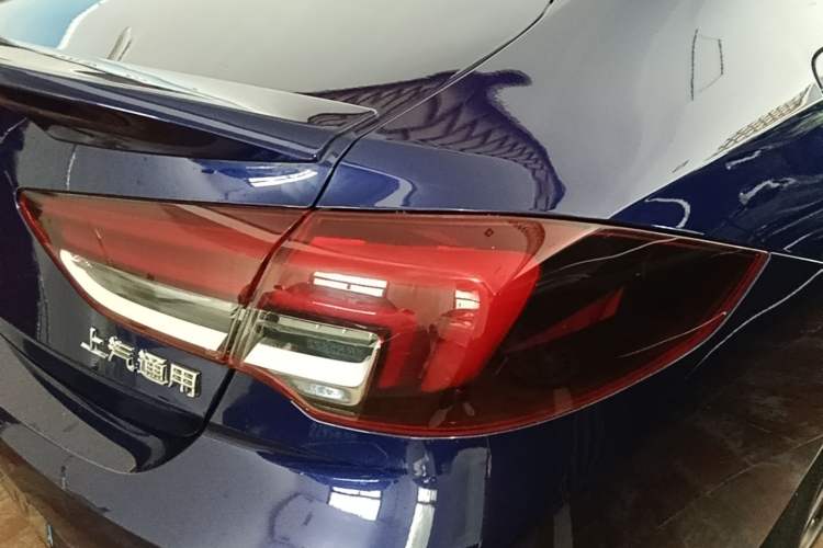 Used Buick Regal 2021 GS 28T Elite Model Right Rear Taillight