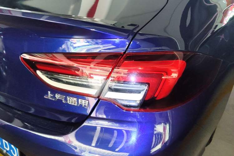 Used Buick Regal 2021 GS 28T Elite Model Right Rear Taillight