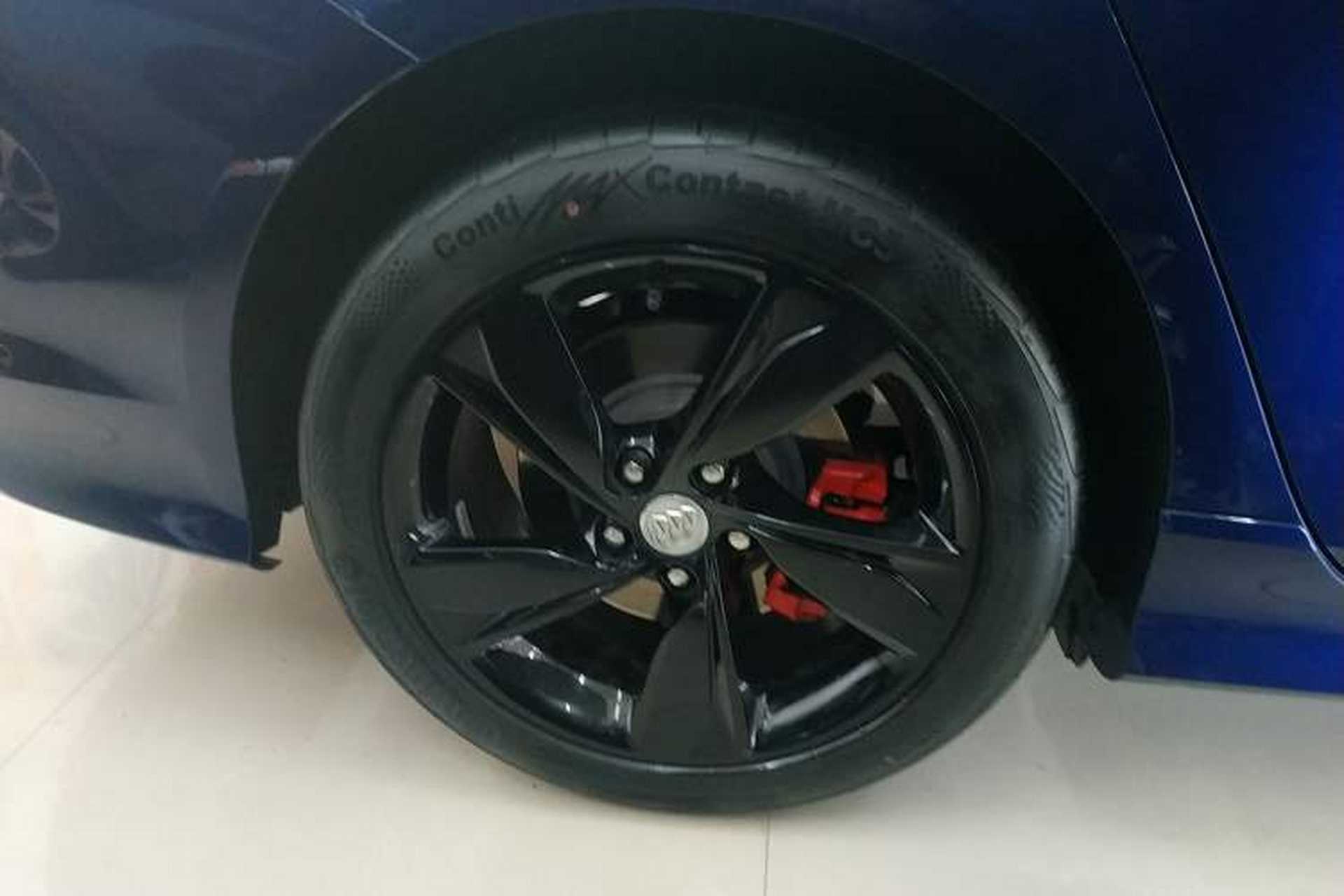Used Buick Regal 2021 GS 28T Prestige Model Right Rear Wheel Hub