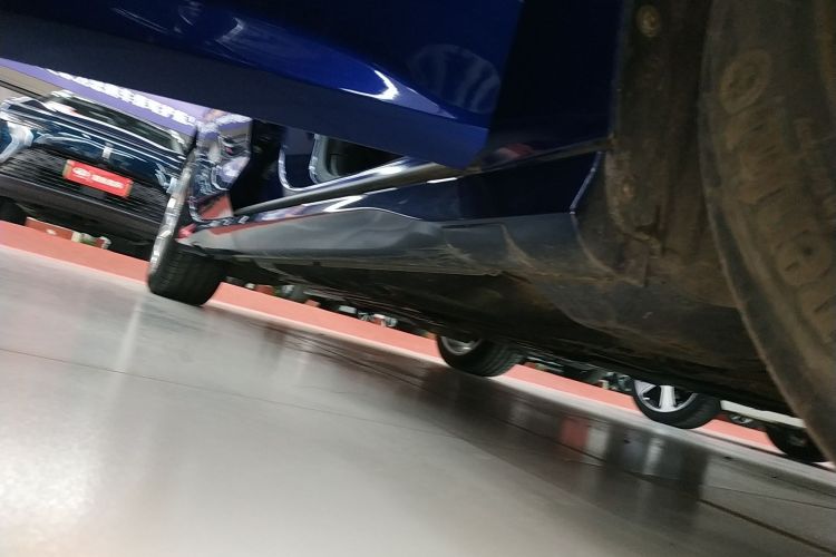 Used Buick Regal 2021 GS 28T Elite Model Right Side Sill