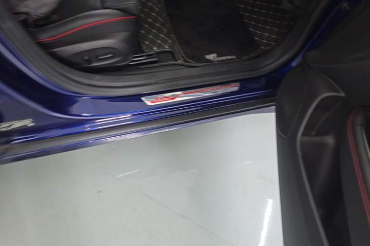 Used Buick Regal 2021 GS 28T Elite Model Right Side Sill