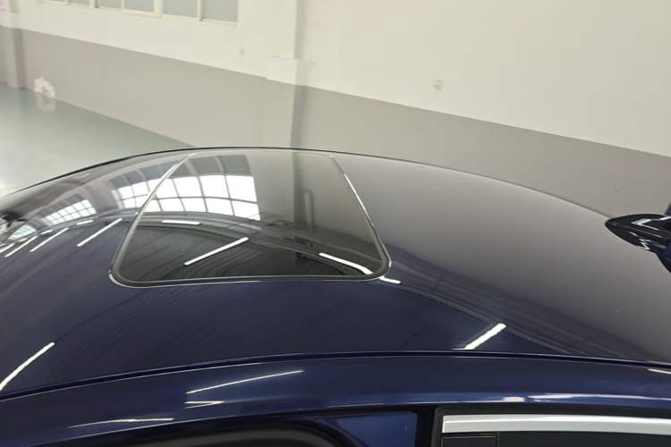 Used Buick Regal 2021 GS 28T Elite Model Roof