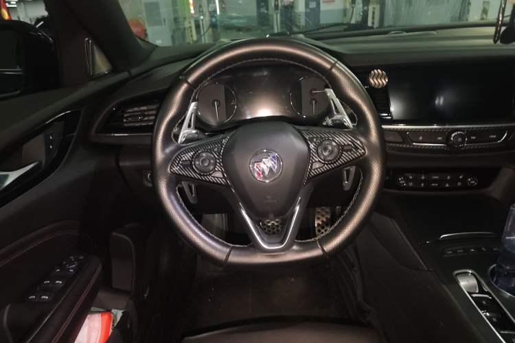 Used Buick Regal 2021 GS 28T Prestige Model Steering Wheel