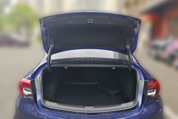 Used Buick Regal 2021 GS 28T Prestige Model Trunk