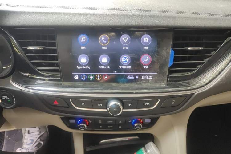 Used Buick Regal 2021 552T Elite Edition Audio And AC Panel