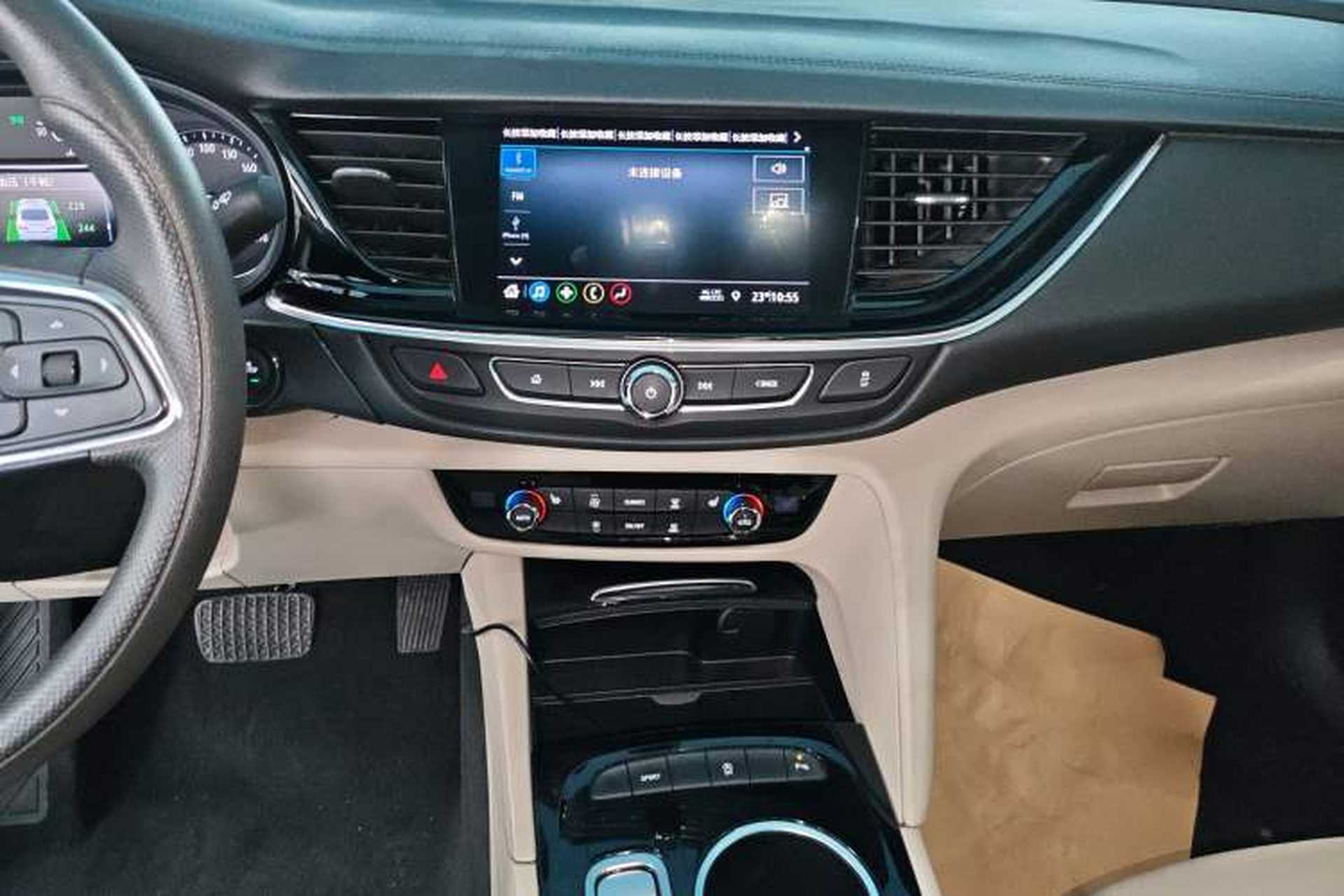 Used Buick Regal 2021 552T Elite Edition Audio And AC Panel