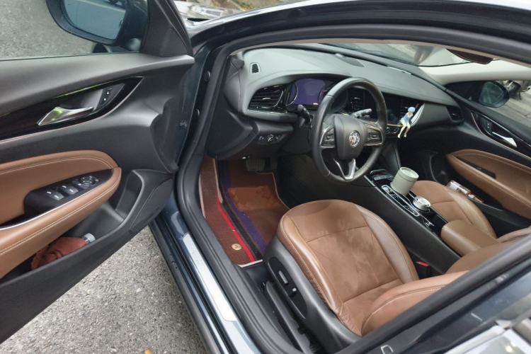 Used Buick Regal 2021 552T Elite Edition Driver Seat