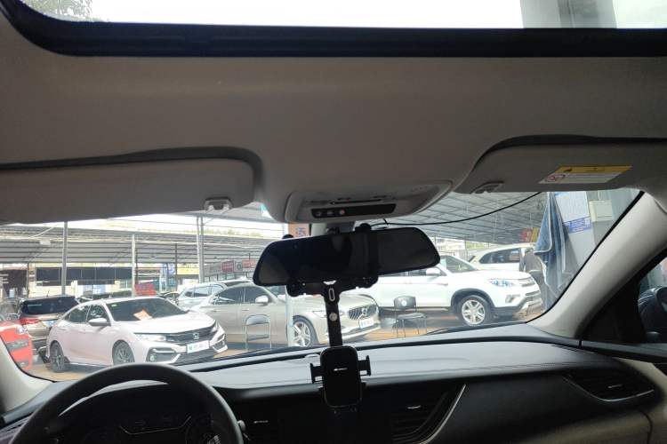 Used Buick Regal 2021 552T Elite Edition Headliner