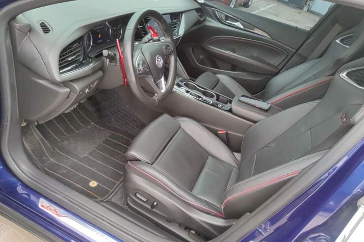 Used Buick Regal 2021 GS 28T Elite Model Left Front Seat