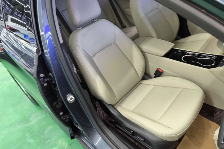 Used Buick Regal 2021 552T Elite Edition Right Front Seat