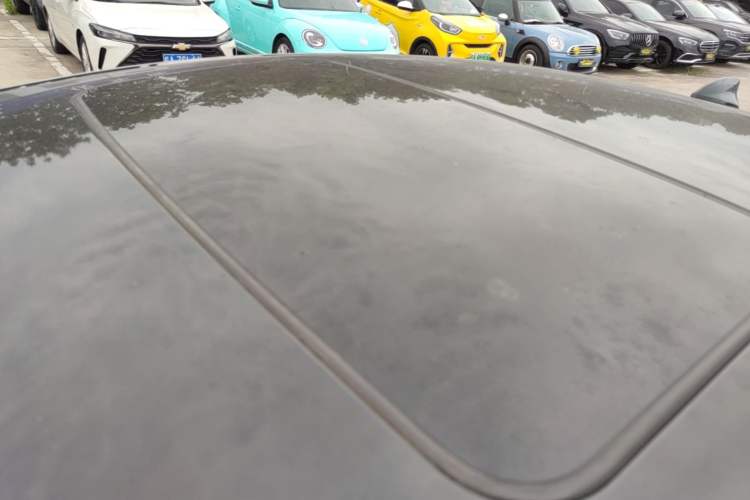Used Buick Regal 2021 GS 28T Elite Model Roof
