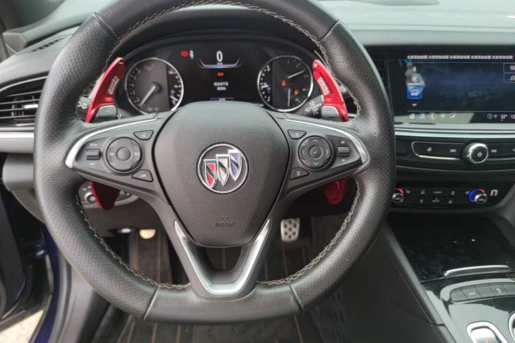 Used Buick Regal 2021 GS 28T Elite Model Steering Wheel