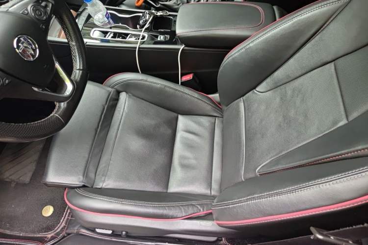 Used Buick Regal 2021 GS 28T Elite Model Left Front Seat