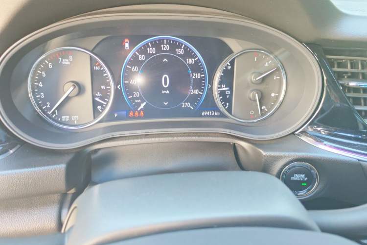 Used Buick Regal 2021 GS 28T Elite Model Odometer Close Up
