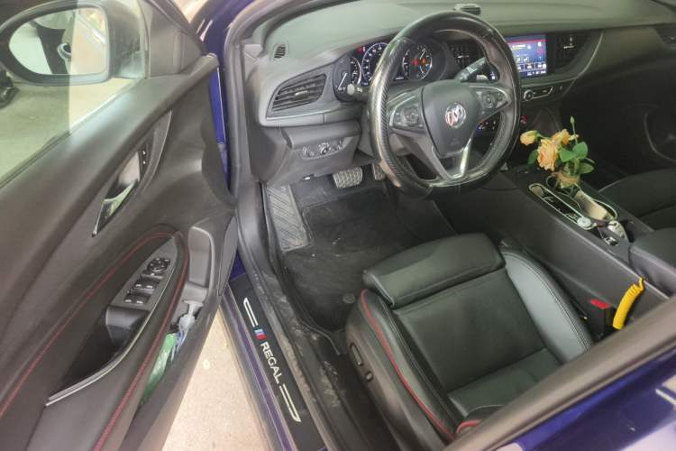 Used Buick Regal 2021 Facelifted GS 28T Elite Model Driver Seat