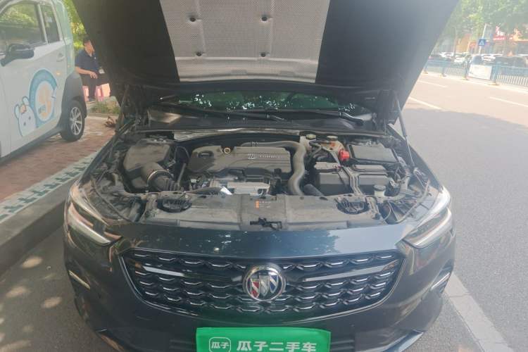 Used Buick Regal 2021 552T Elite Edition Engine Bay