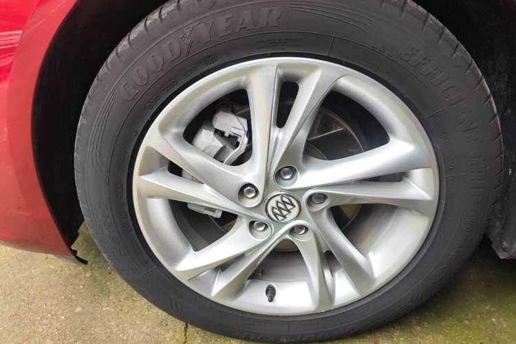 Used Buick Regal 2021 552T Elite Edition Left Front Wheel Hub