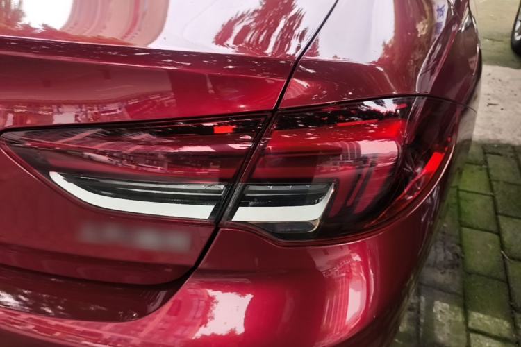 Used Buick Regal 2021 552T Elite Edition Right Rear Taillight
