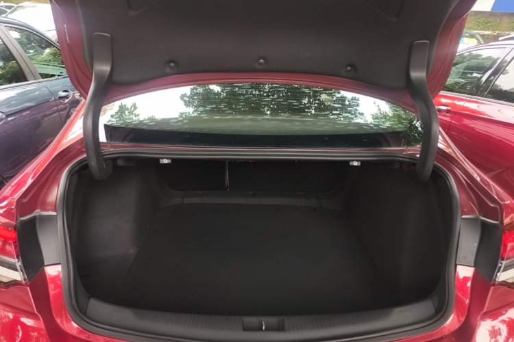 Used Buick Regal 2021 552T Elite Edition Trunk