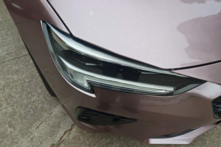 Used Buick Regal 2021 GS 28T Elite Model Right Front Headlight