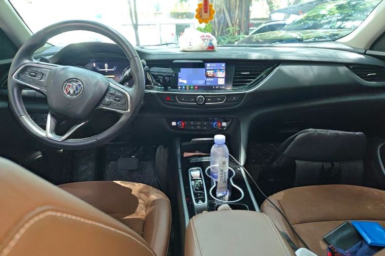 Used Buick Regal 2021 552T Elite Edition Center Console