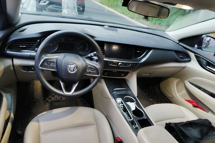 Used Buick Regal 2021 552T Elite Edition Center Console