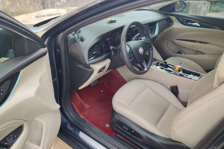 Used Buick Regal 2021 552T Elite Edition Driver Seat