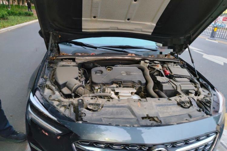 Used Buick Regal 2021 552T Elite Edition Engine Bay