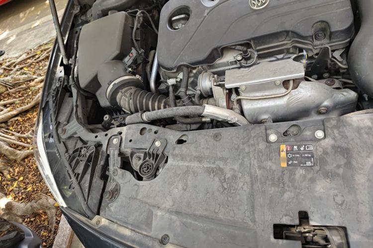 Used Buick Regal 2021 552T Elite Edition Engine Bay Right